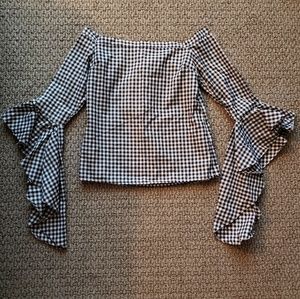 Gingham ruffle sleeve blouse